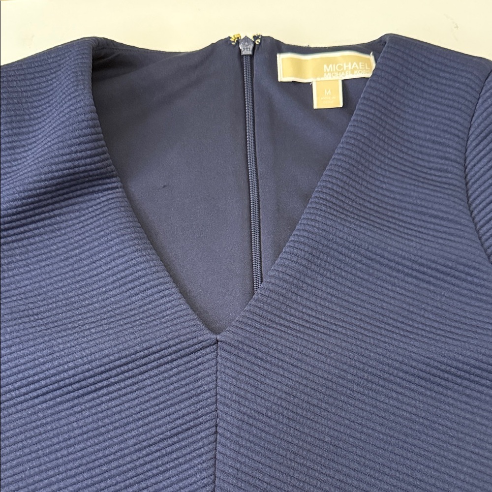 MICHAEL Michael Kors Navy V-Neck Cap-Sleeve Midi Dress Size Medium - Picture 9 of 11